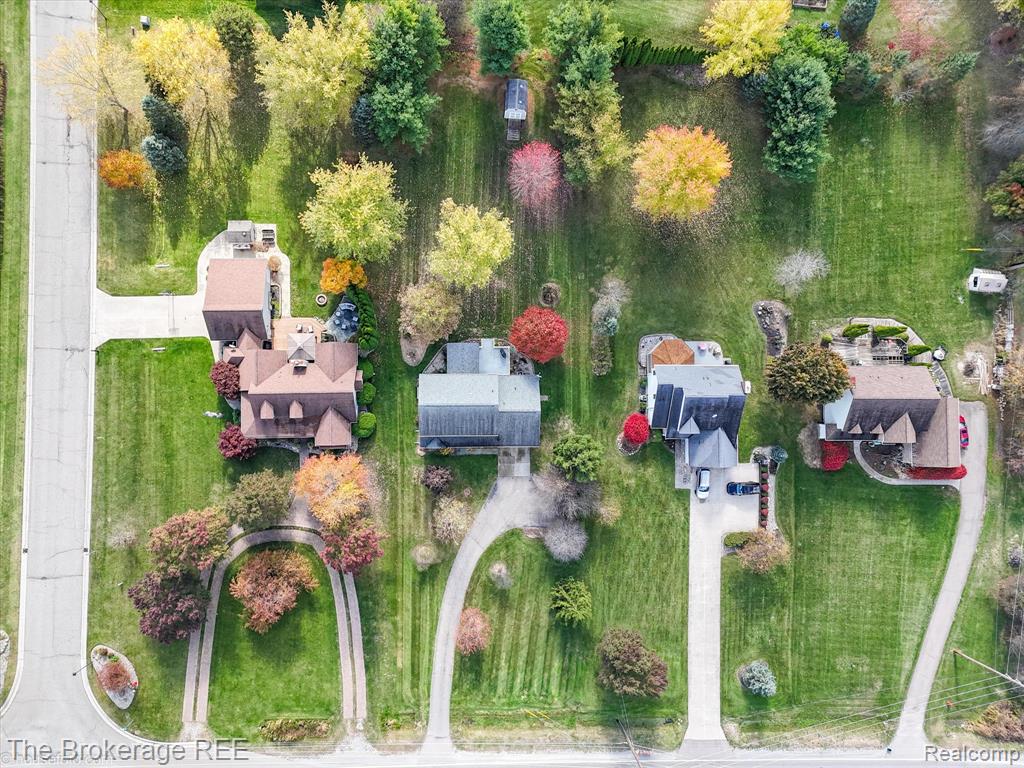 1060 East Cook Road Grand Blanc, MI 48439 - Photo 7 of 63