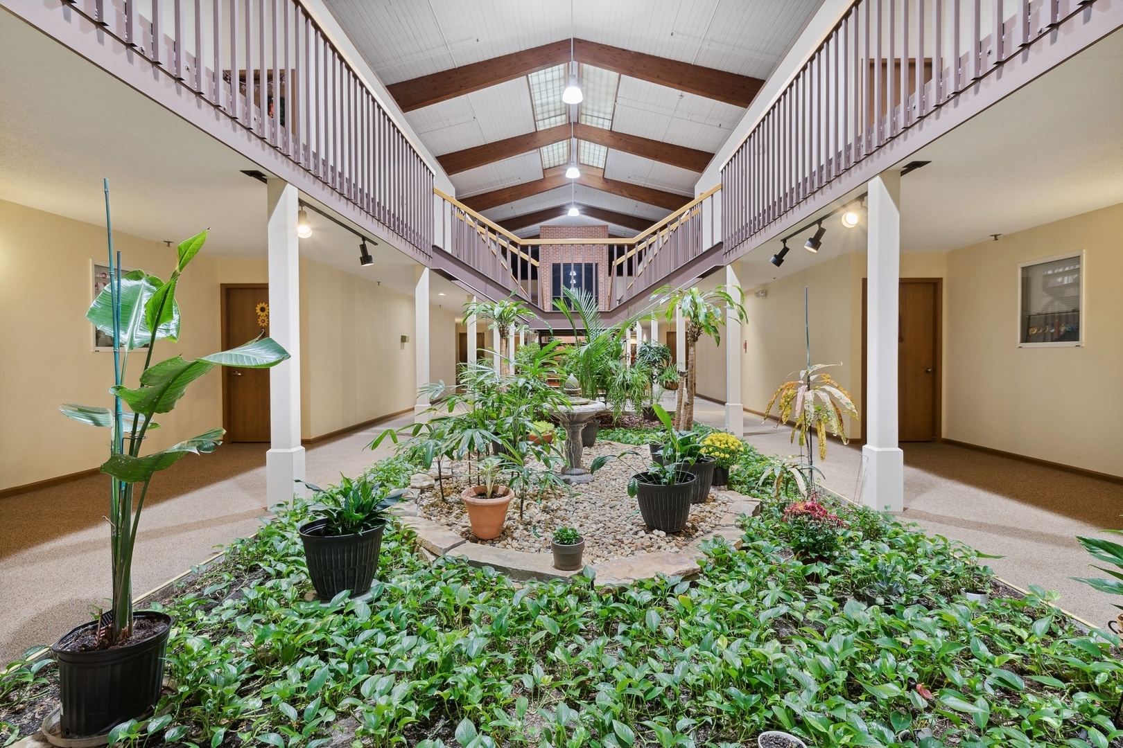 800 Ridge Road, Unit 103 Wilmette, IL 60091 - Photo 11 of 12 a view of an entryway of the house
