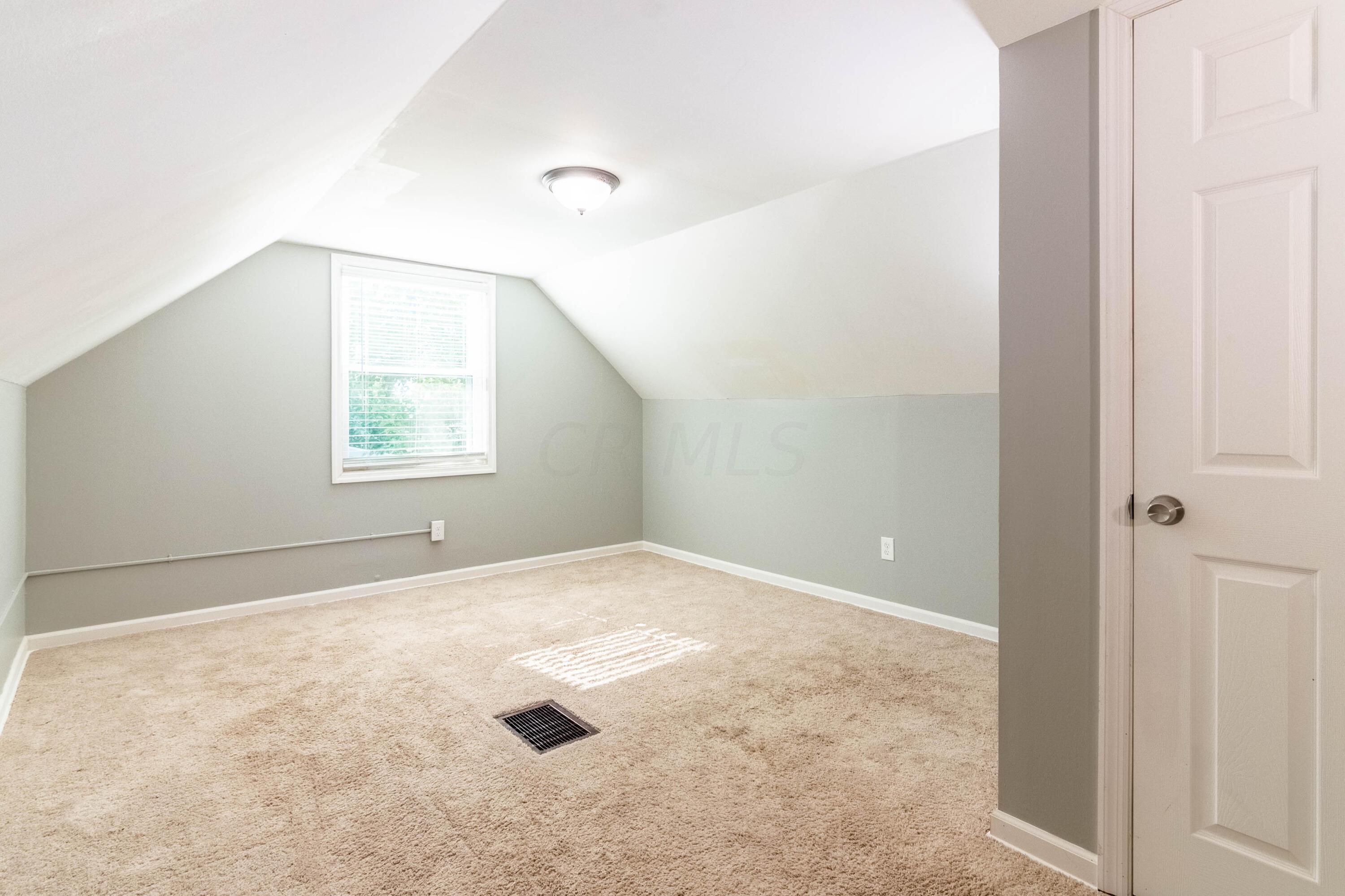 2522 Nottingham Road Columbus, OH 43221 - Photo 20 of 44 DSC_6405-HDR