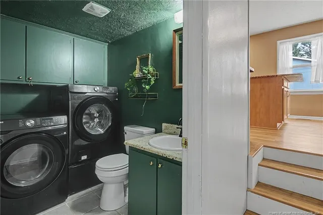 $259,000 | 6870 Buttermere Drive, Fayetteville, NC 28314