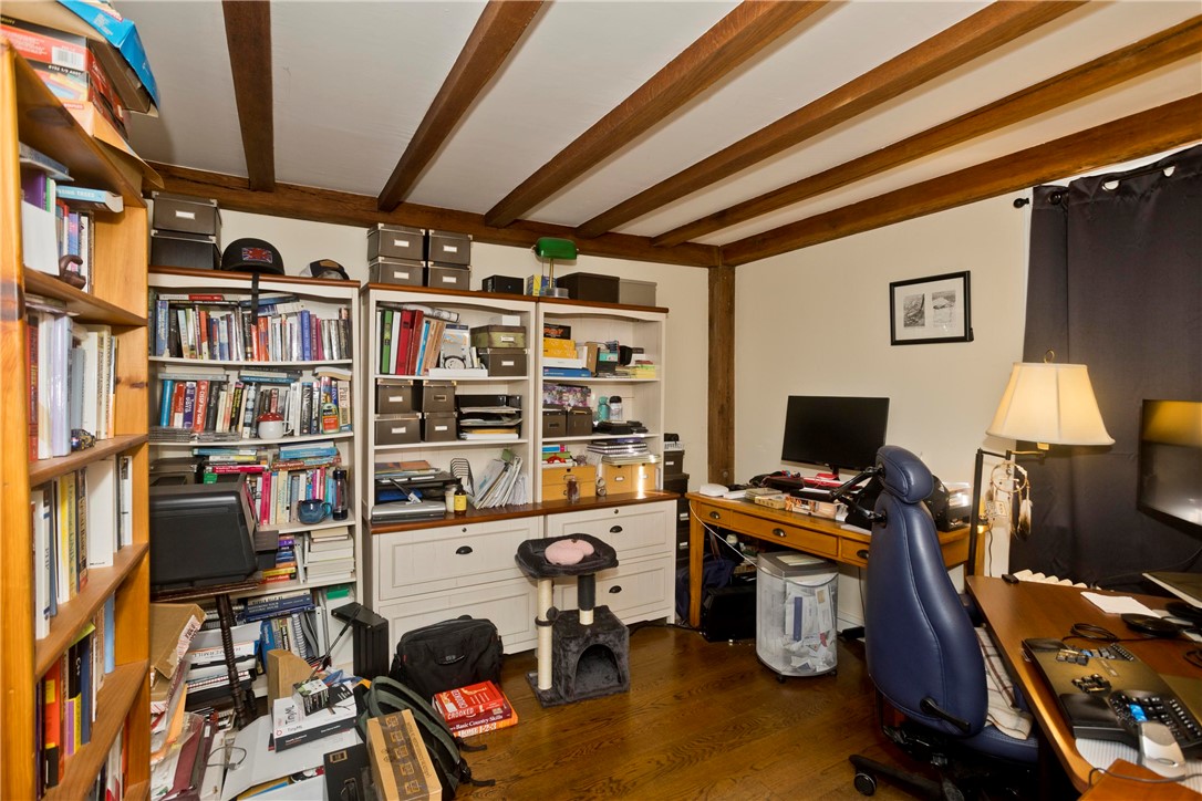 175 Hunting House Road Glocester, RI 02857 - Photo 19 of 39