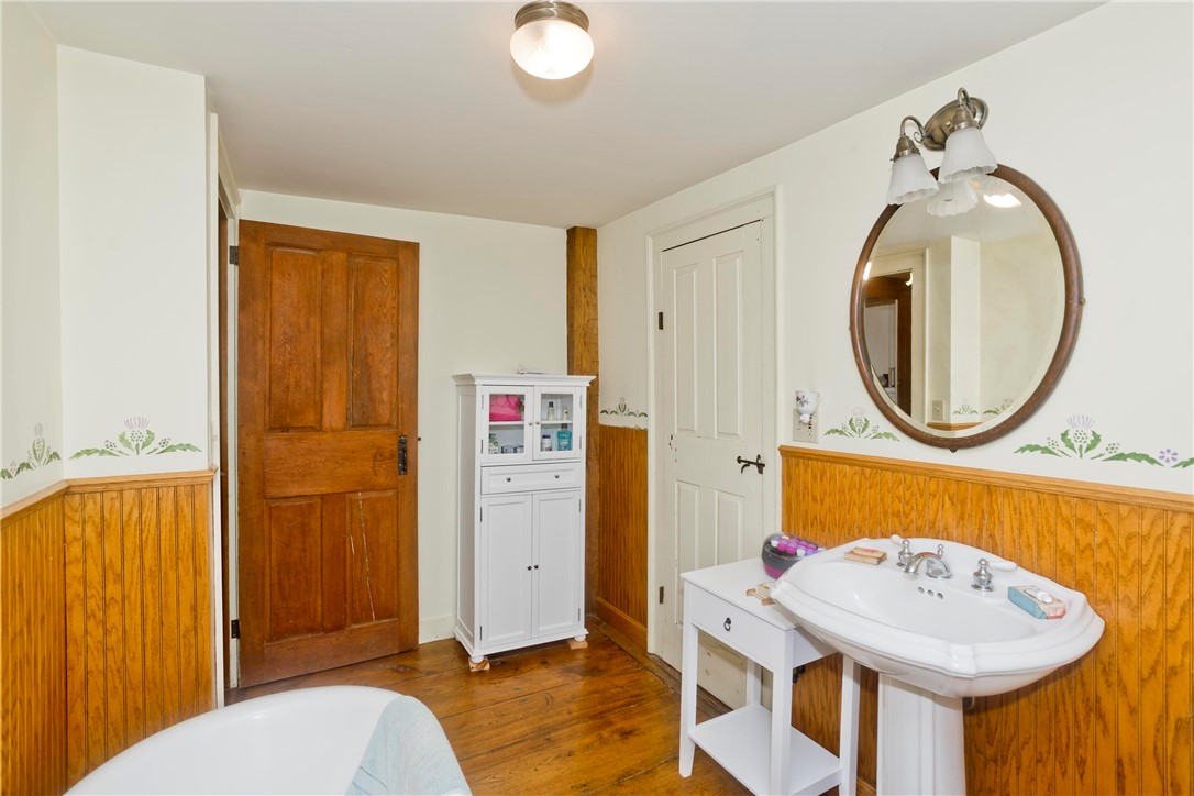 175 Hunting House Road Glocester, RI 02857 - Photo 29 of 39