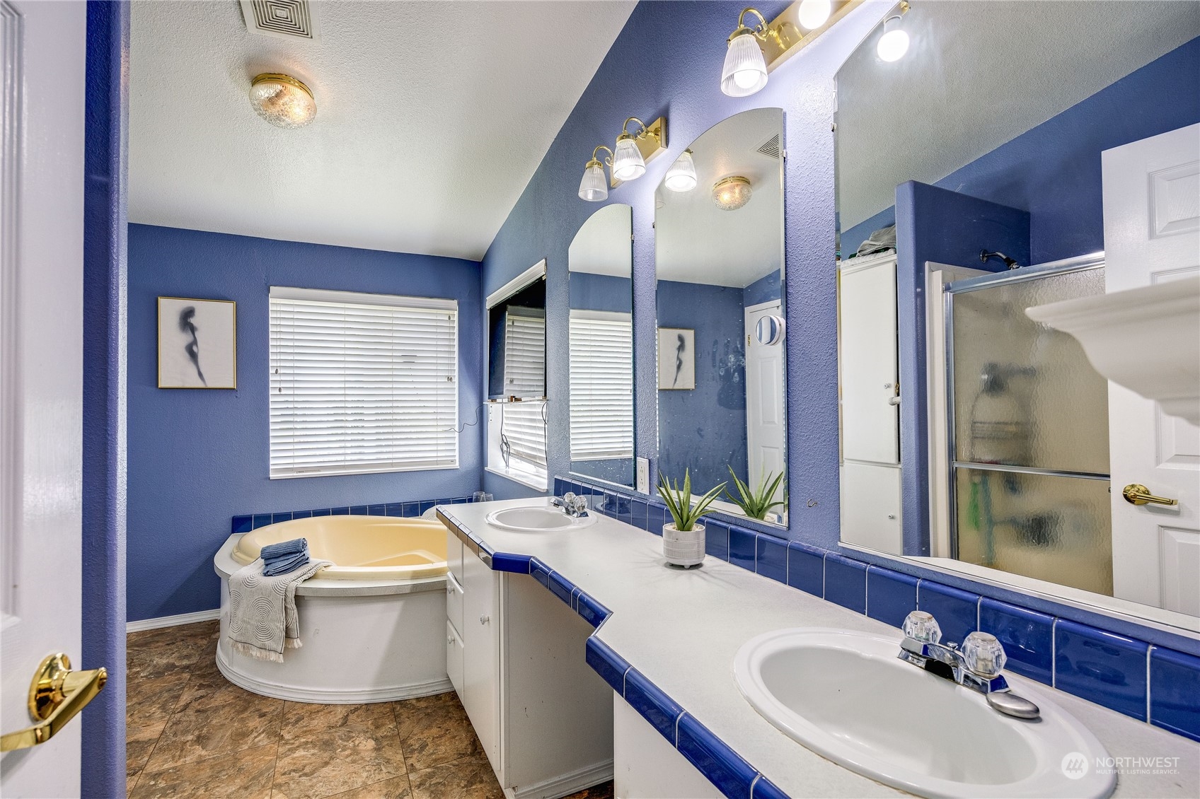 21925 Port Gamble Road Northeast Poulsbo, WA 98370 - Photo 18 of 37 Gallery Image 18