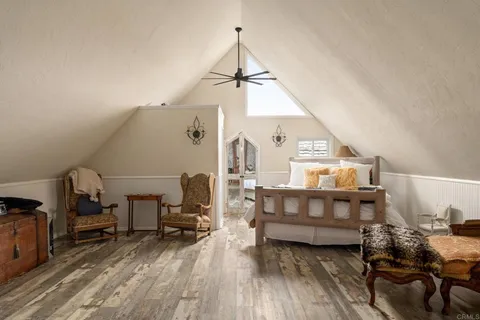 an outdoor space with plants