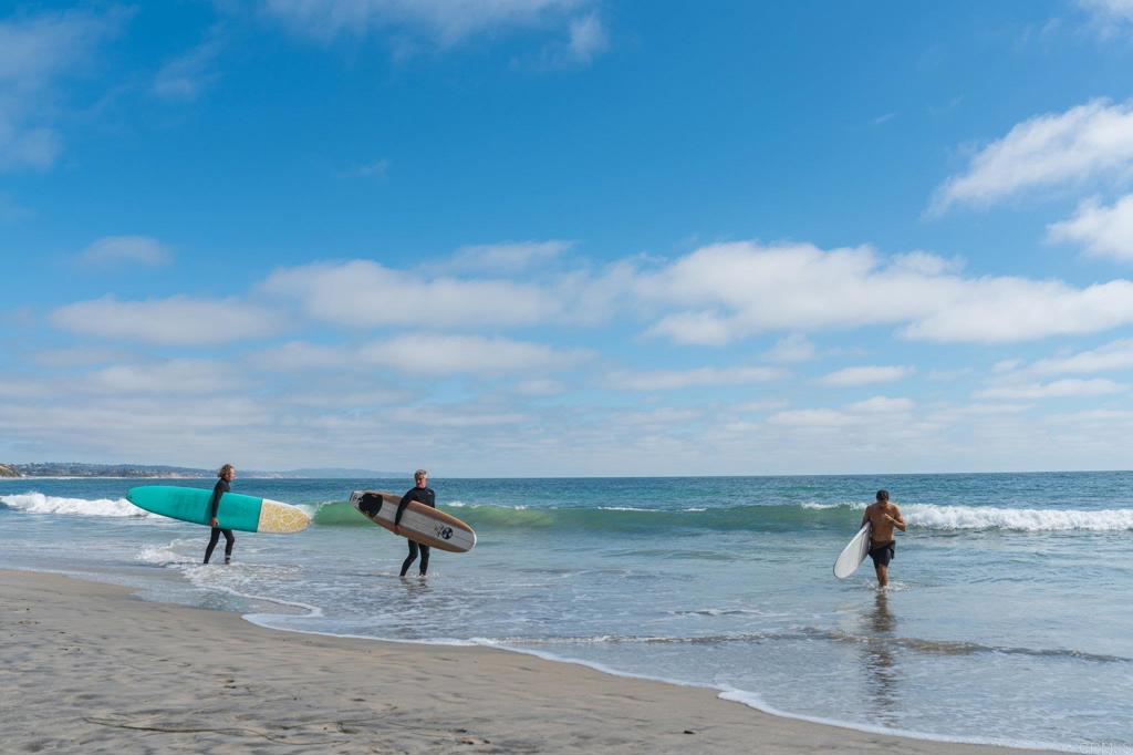 200 Neptune Avenue Encinitas, CA 92024 - Photo 3 of 33 a view of a lake