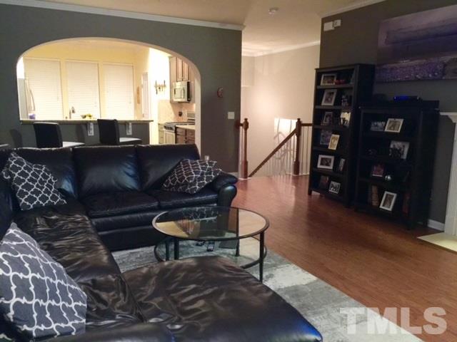 4609 Springerly Lane Raleigh, NC 27612 - Photo 4 of 11 Gallery Image 4
