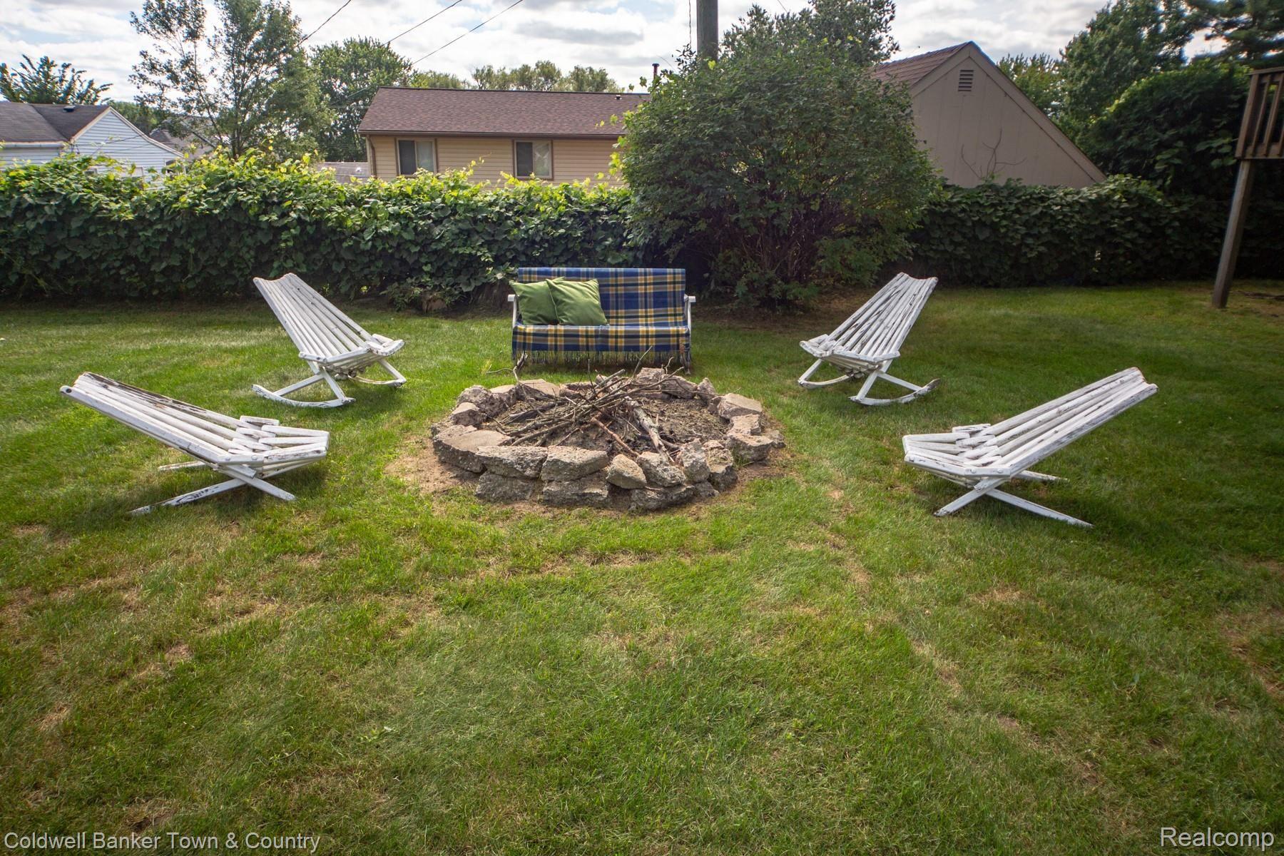 891 Ridgemont Street Commerce Township, MI 48382 - Photo 78 of 95 IMG_8606.JPG