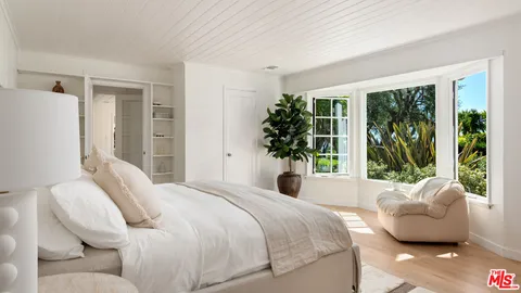 $4,850,000 | 29701 Baden Place, Malibu, CA 90265