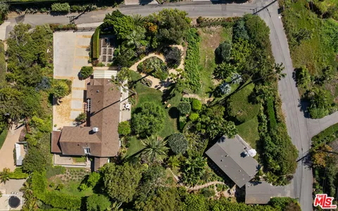 $4,850,000 | 29701 Baden Place, Malibu, CA 90265