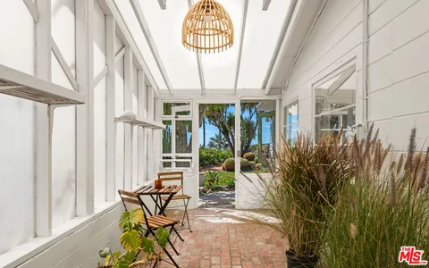 $4,850,000 | 29701 Baden Place, Malibu, CA 90265