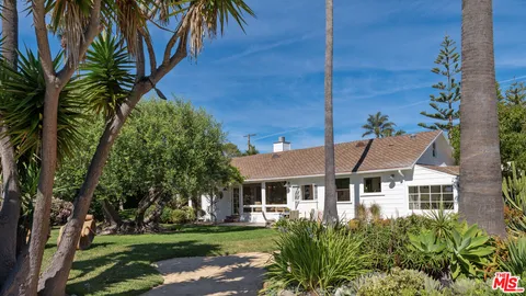 $4,850,000 | 29701 Baden Place, Malibu, CA 90265