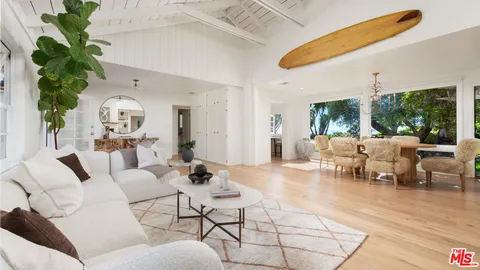 $4,850,000 | 29701 Baden Place, Malibu, CA 90265