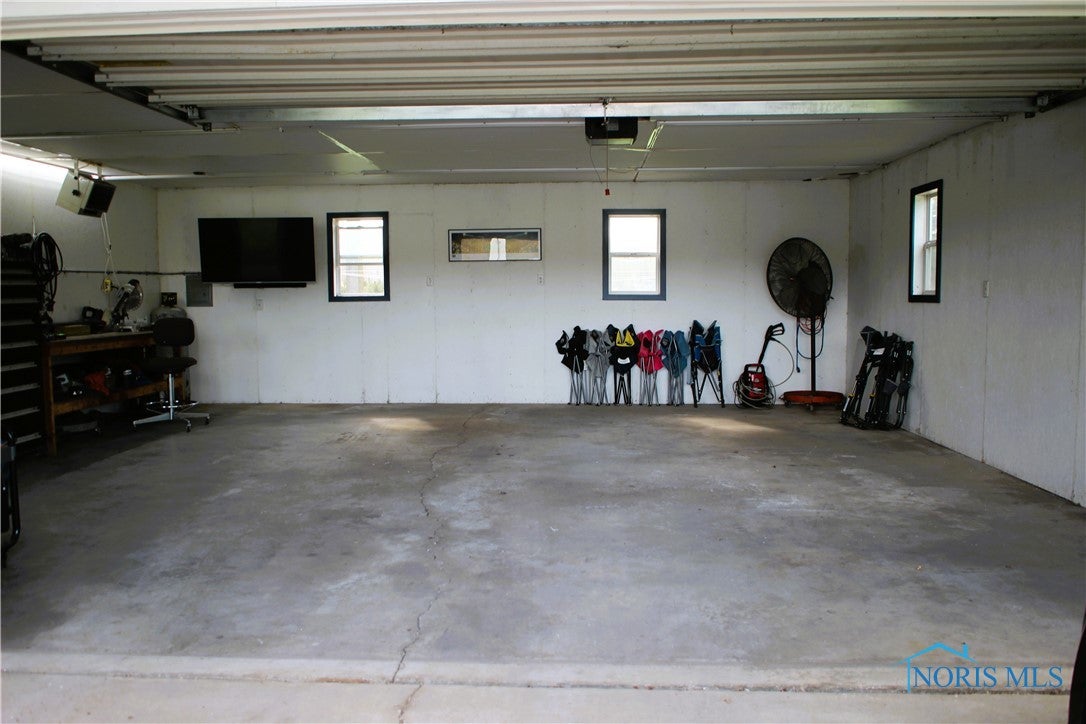 5910 Waterville Swanton Road Swanton, OH 43558 - Photo 10 of 27 Gallery Image 10