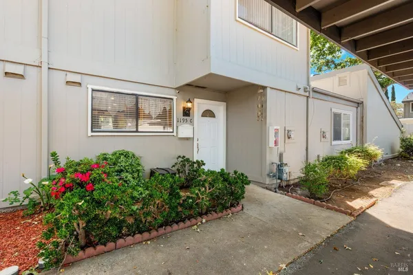 $395,000 | 1195 Kenwal Road, Unit C, Concord, CA 94521