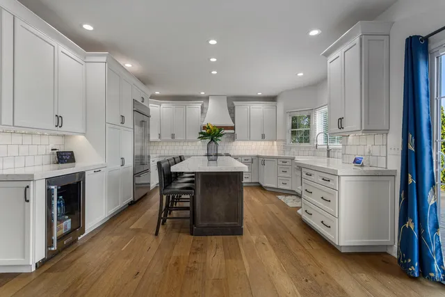 $775,000 | 1621 English Oak Drive, Champaign, IL 61822