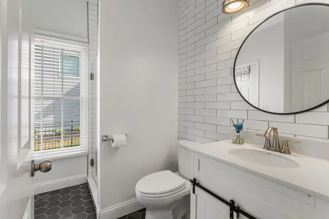 $775,000 | 1621 English Oak Drive, Champaign, IL 61822