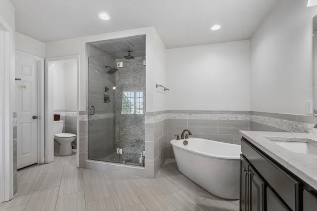 $775,000 | 1621 English Oak Drive, Champaign, IL 61822