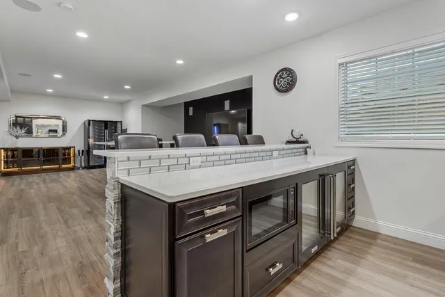 $775,000 | 1621 English Oak Drive, Champaign, IL 61822