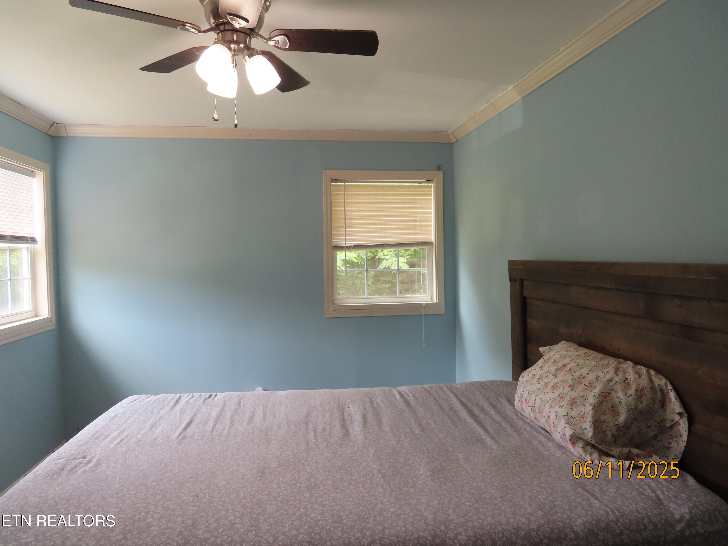 110 Dale Road Oakdale, TN 37829 - Photo 14 of 38 Main Bedroom