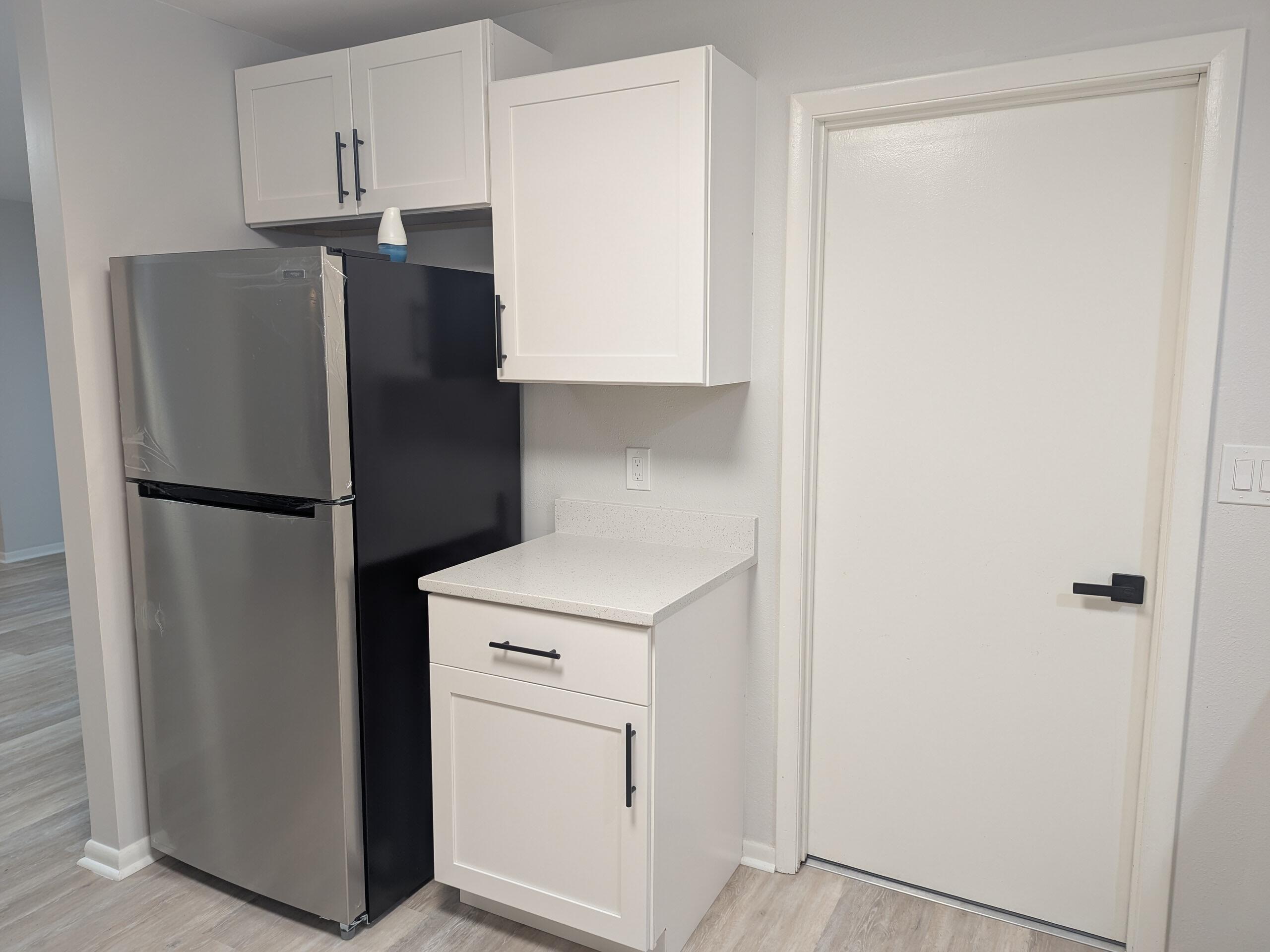 382 Easy Street Sebastian, FL 32958 - Photo 5 of 17 PXL_20260213_235849264