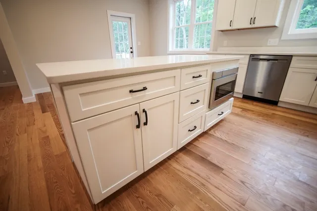 $785,000 | 140 Tispaquin Street, Middleboro, MA 02346