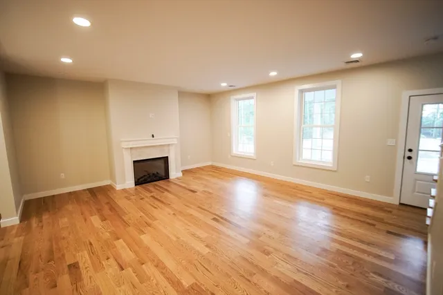 $785,000 | 140 Tispaquin Street, Middleboro, MA 02346