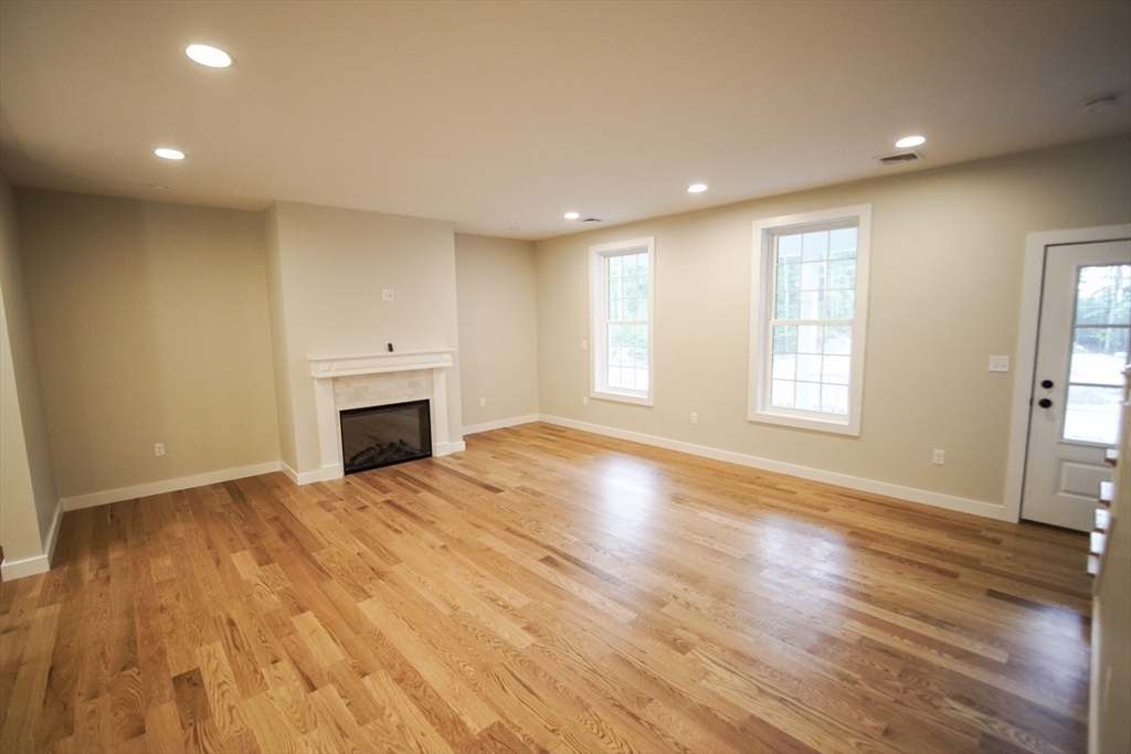 140 Tispaquin Street Middleboro, MA 02346 - Photo 18 of 39