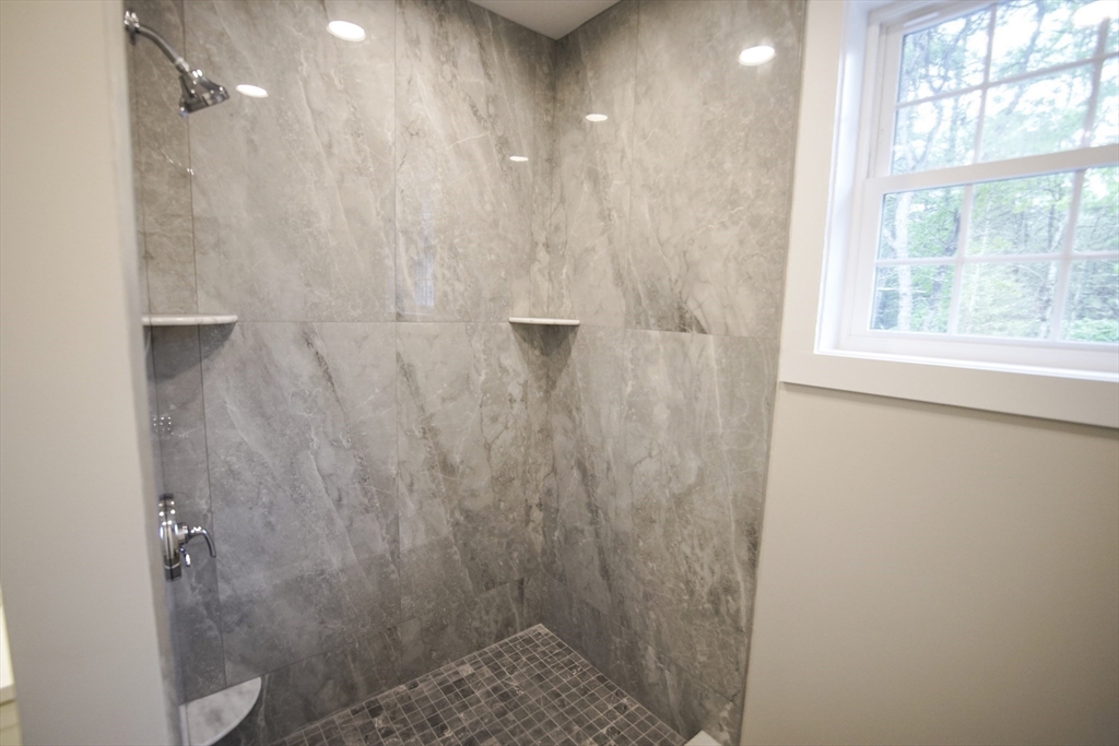 140 Tispaquin Street Middleboro, MA 02346 - Photo 28 of 39