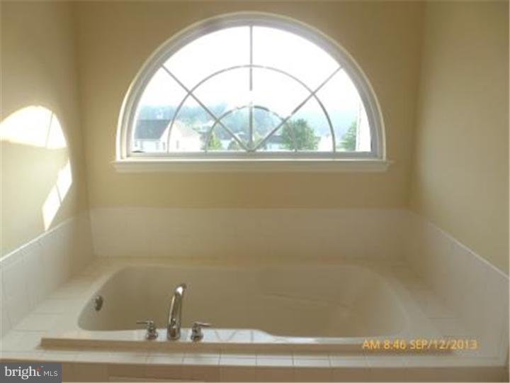 108 Milbury Road Coatesville, PA 19320 - Photo 10 of 20 Master Bathroom
