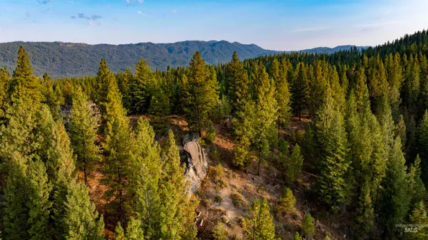 $22,500,000 | 1 Warm Lake Road, Cascade, ID 83611