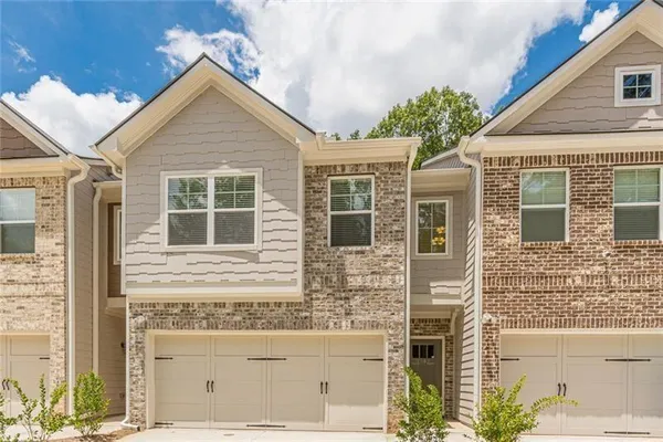$2,295 | 5392 Brooklands Drive, Stonecrest, GA 30058