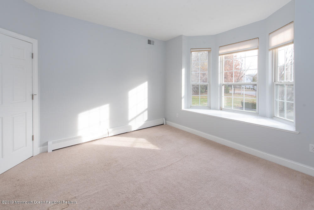 129 Erin Drive Jackson, NJ 08527 - Photo 23 of 39 jt-36