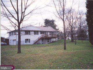 307 North Trooper Road Trooper, PA 19403 - Photo 2 of 6 Gallery Image 2