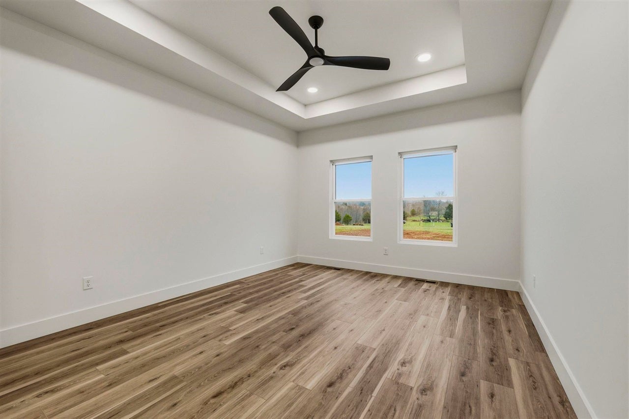 1152 Mount Olivet Road Bowling Green, KY 42101 - Photo 11 of 24 Gallery Image 11