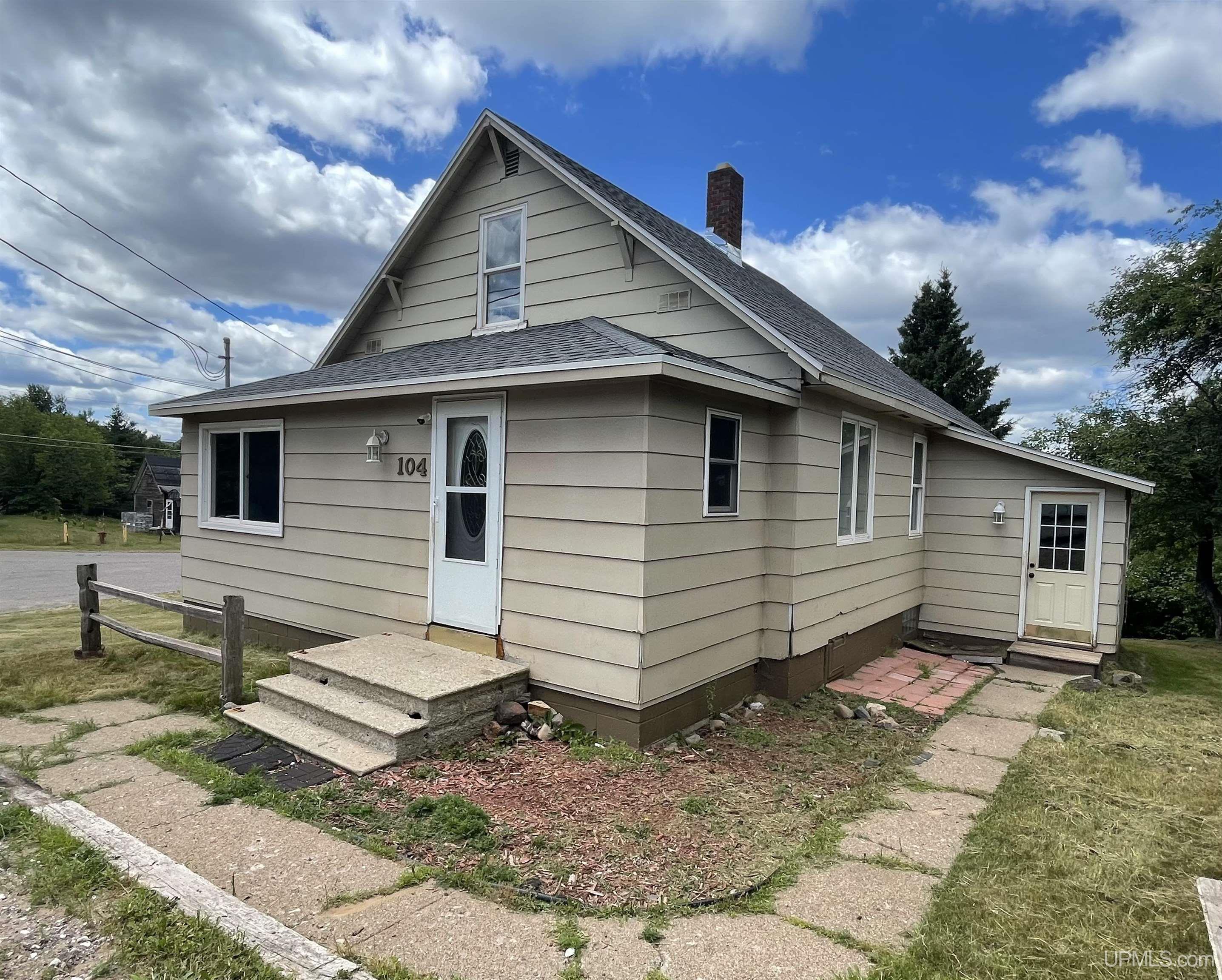 104 Carlson Road Negaunee, MI 49866 - Photo 1 of 30 Gallery Image 1