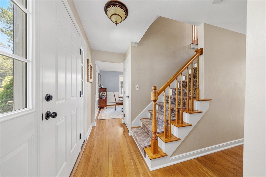 20 Brewster Road Hingham, MA 02043 - Photo 18 of 32 Gallery Image 18