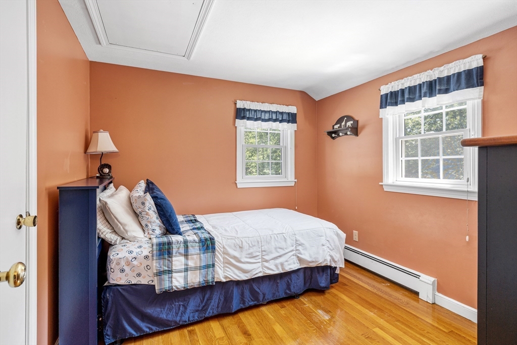 20 Brewster Road Hingham, MA 02043 - Photo 21 of 32 Gallery Image 21