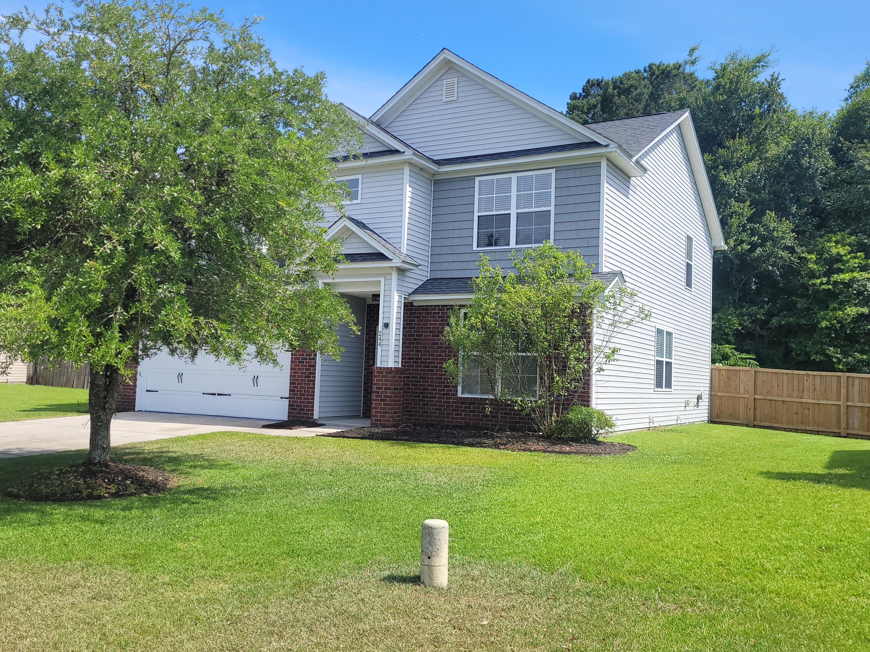 244 Westbrooke Road Summerville, SC 29486 - Photo 2 of 26 244 Westbrook outside