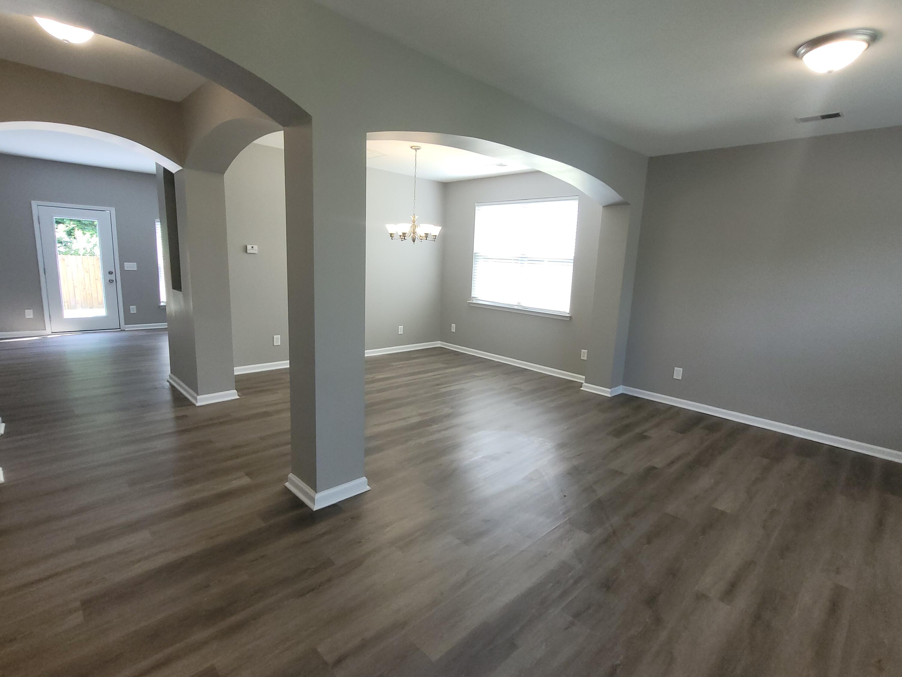244 Westbrooke Road Summerville, SC 29486 - Photo 3 of 26 244 Westbrooke dining