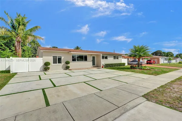 $3,900 | 19625 Northwest 6th Place, Miami Gardens, FL 33169
