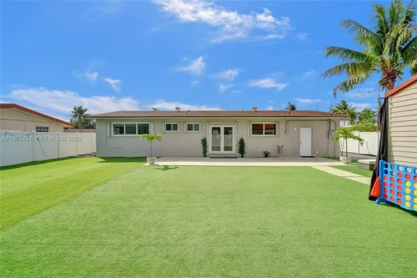 $3,900 | 19625 Northwest 6th Place, Miami Gardens, FL 33169