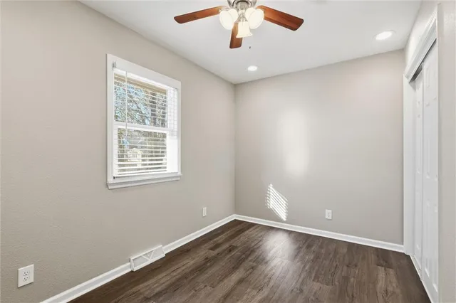 $279,000 | 8002 Campbell Street, Kansas City, MO 64131