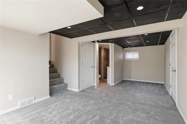 $279,000 | 8002 Campbell Street, Kansas City, MO 64131