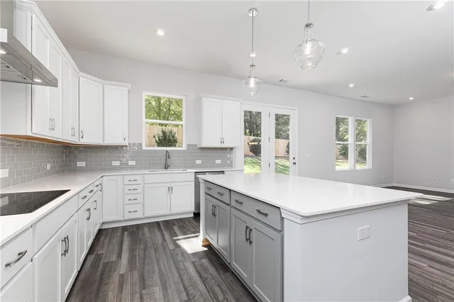 $554,990 | 748 Coventry Cv Way, Acworth, GA 30102