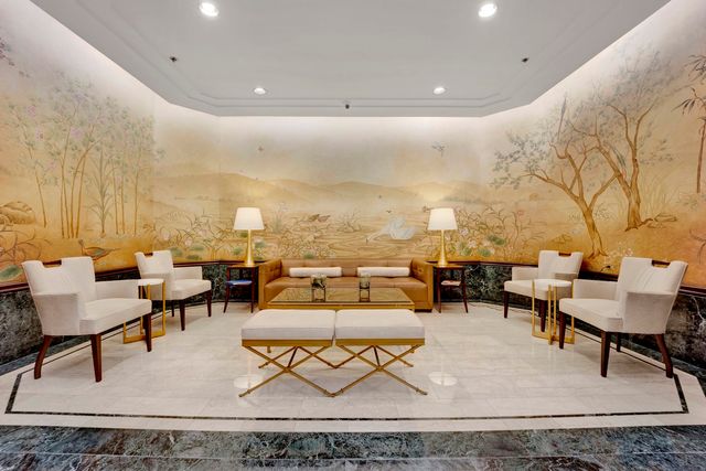 $965,000 | 195 North Harbor Drive, Unit 5502, Chicago, IL 60601