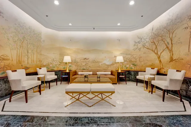 $965,000 | 195 North Harbor Drive, Unit 5502, Chicago, IL 60601