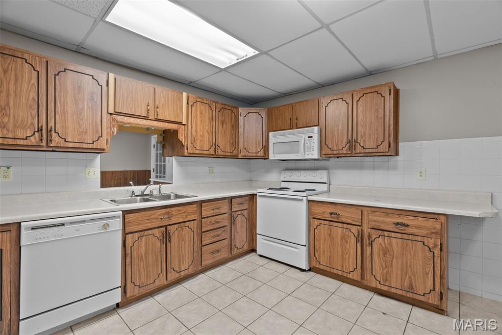 4267 Miami Street St. Louis, MO 63116 - Photo 17 of 40