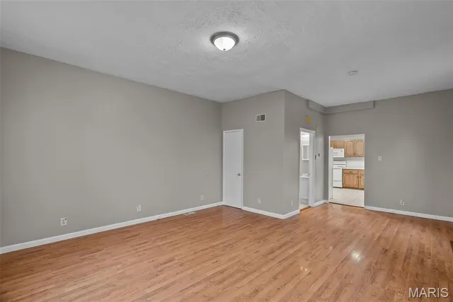 $169,900 | 4267 Miami Street, St. Louis, MO 63116