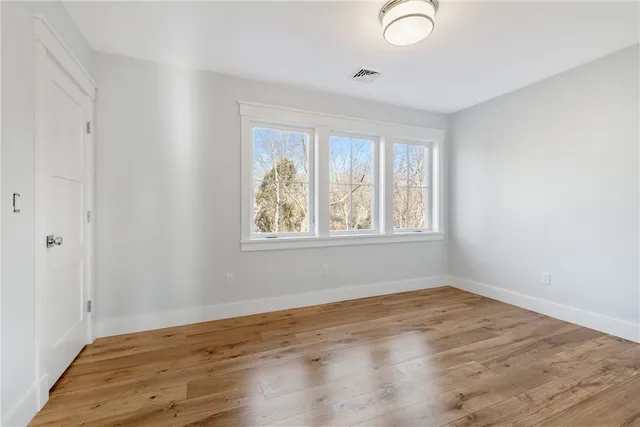 $1,585,000 | 1 Knowlton Court, Bristol, RI 02809