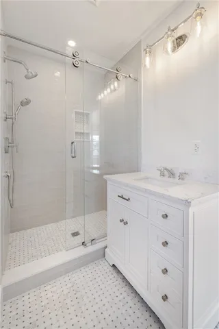 $1,585,000 | 1 Knowlton Court, Bristol, RI 02809